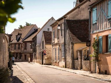 Provins